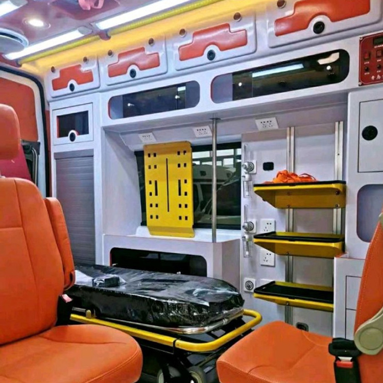 茄子河长途救护车护送病人租赁价格